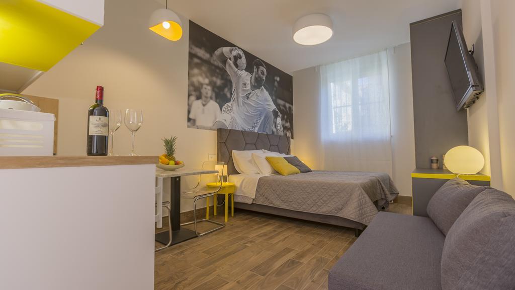 City Hall Apart&Rooms Split Rom bilde